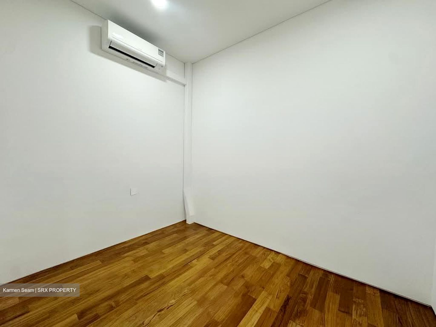 West Coast Road (D5), Terrace #551645681